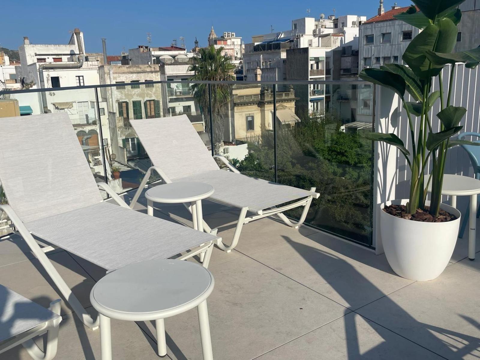 Alenti Sitges Hotel Exterior foto