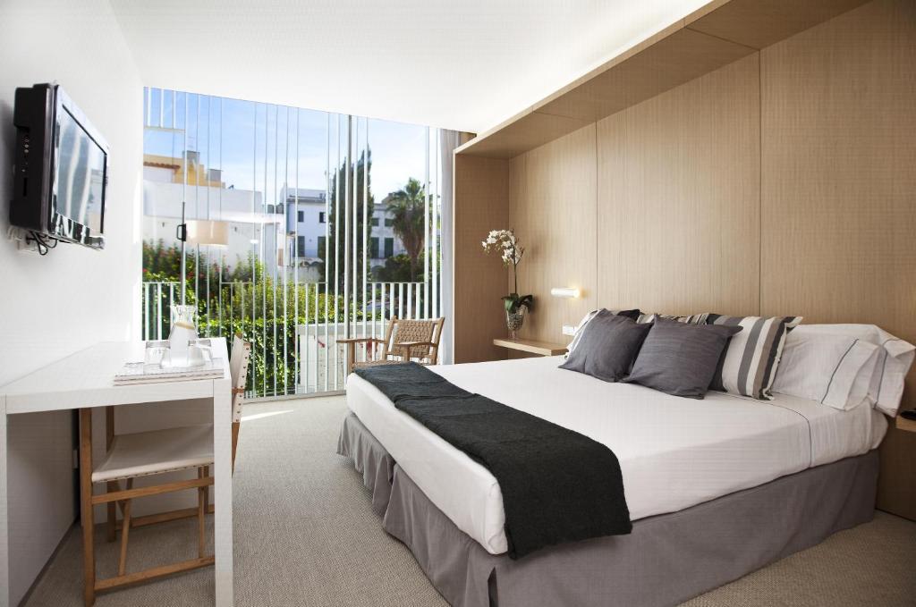Alenti Sitges Hotel Habitación foto